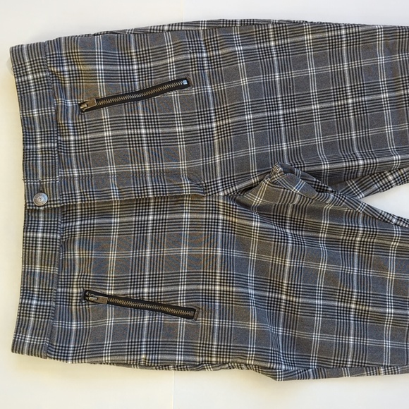 Hollister Plaid Ultra High Rise Viscose Blend Pants LARGE Black Gray White - Picture 7 of 16